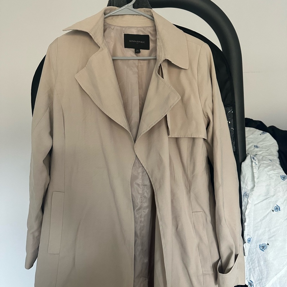 Banana Republic Beige Trench Coat